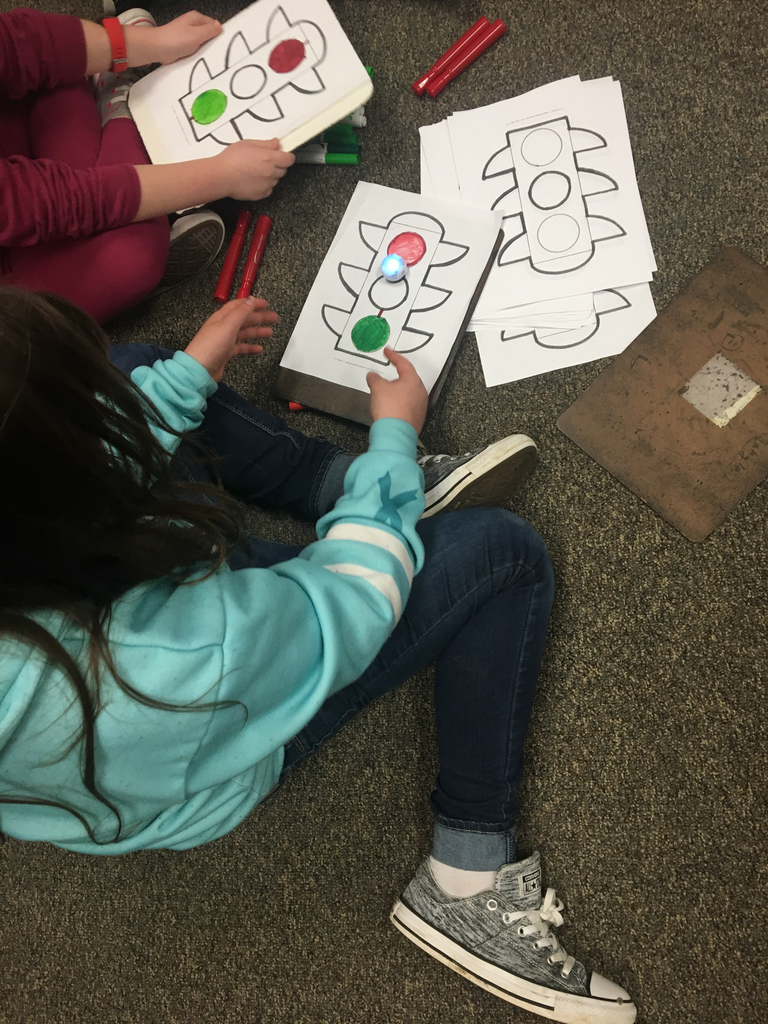Ozobot stoplight tracing
